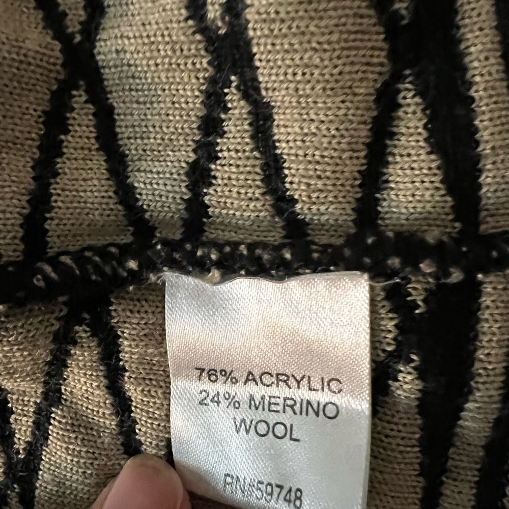 Gottardi Collection Italian Made Cardigan Size Small - Picture 4 of 4